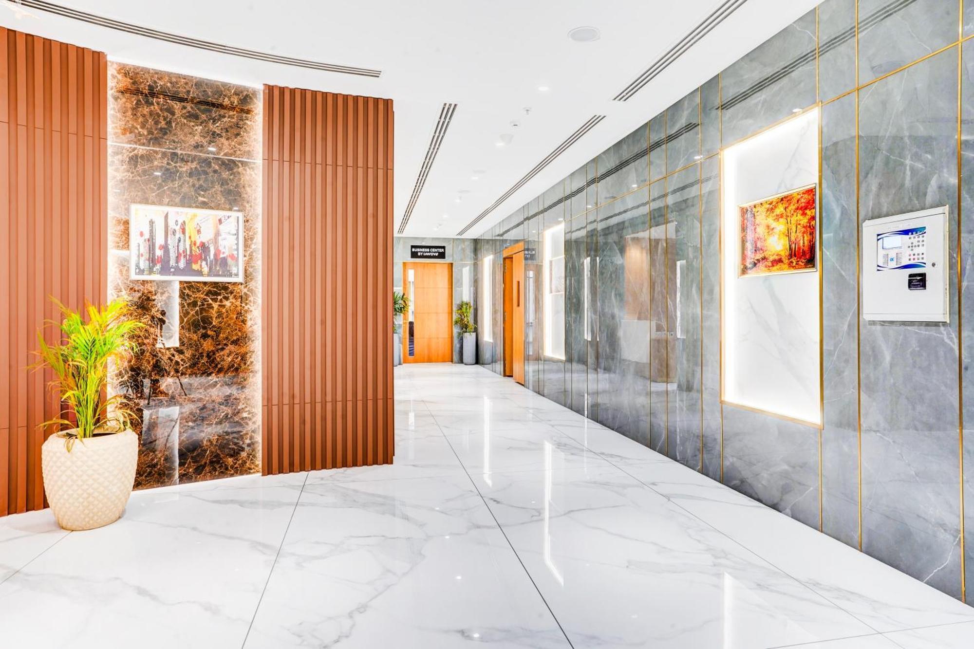 Sunday Hotels And Residences 구르가온 외부 사진